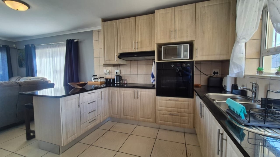 3 Bedroom Property for Sale in Calypso Beach Western Cape